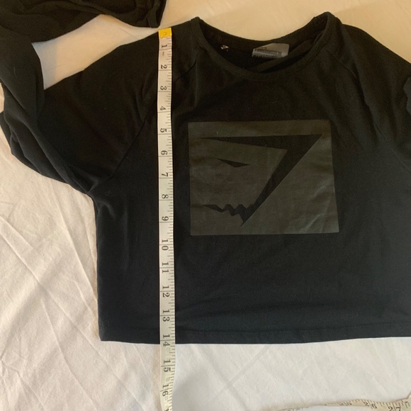 Gymshark Long Sleeve Crop Top Women’s Small Black Workout Yoga Tee - Picture 8 of 8